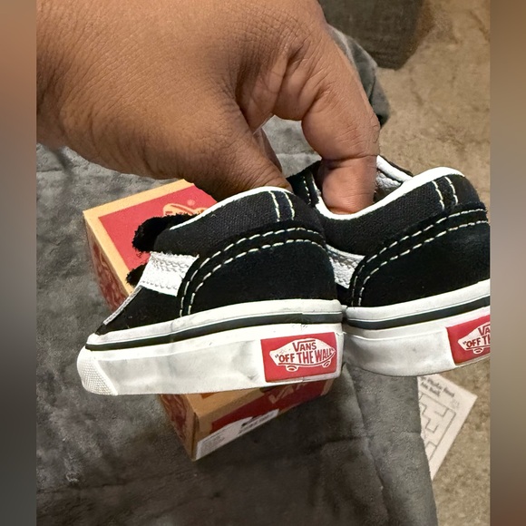 Toddler Vans - Picture 2 of 6